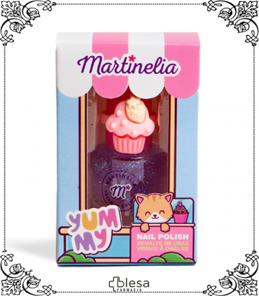 IDC Institute Martinelia Yummy Esmalte de Uñas + Anillo (Pastel+Caja), dulzura y estilo en una caja encantadora.