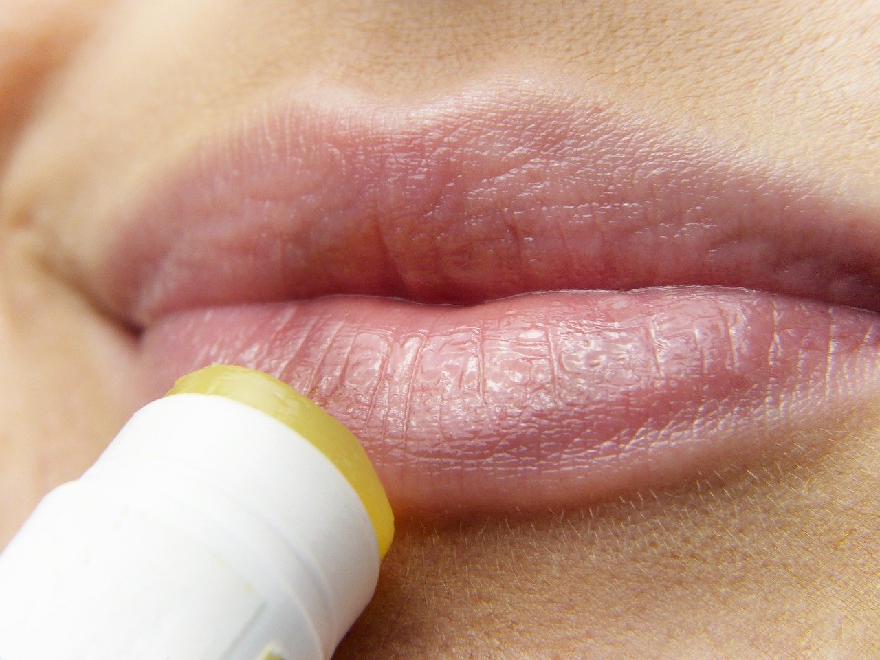 ¿cómo cuidar tus labios en invierno?
